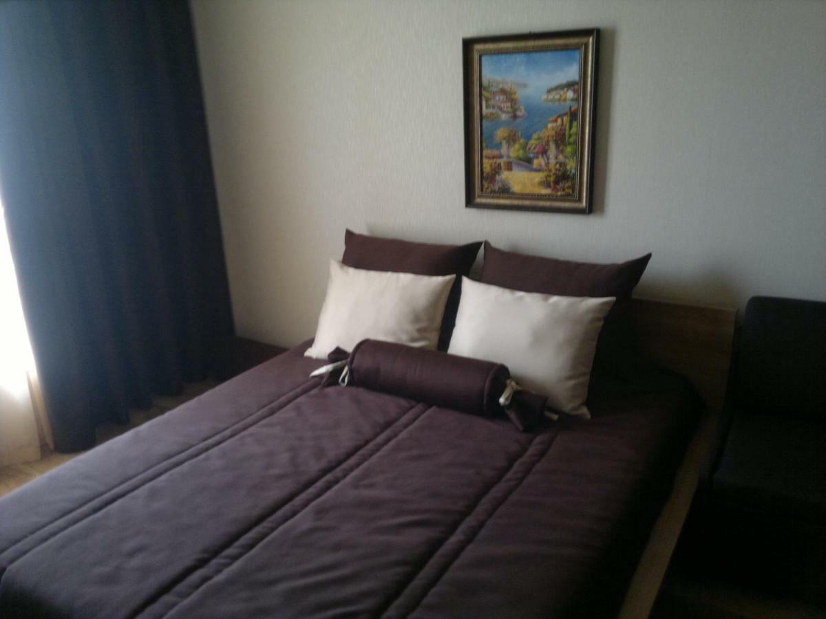 Apartcomplex Splendid - Apartment Romance № 46 Saints Constantine and Helena ภายนอก รูปภาพ